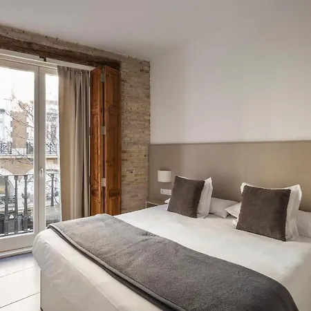 Mon San Martin Апартаменты Валенсия