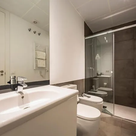 Mon San Martin Валенсия